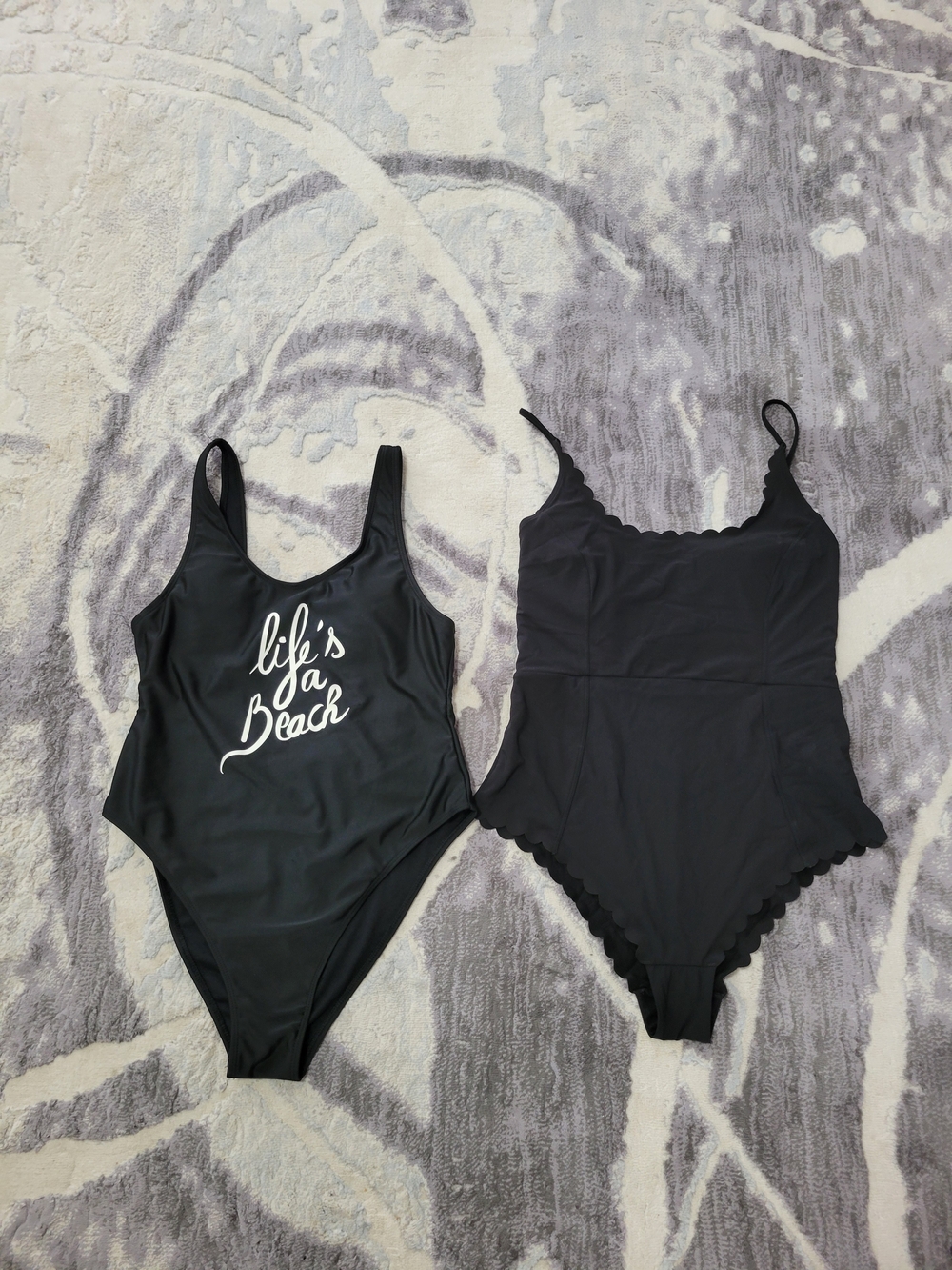 Black One-Piece Two Swimsuit Set - Graphic Size M